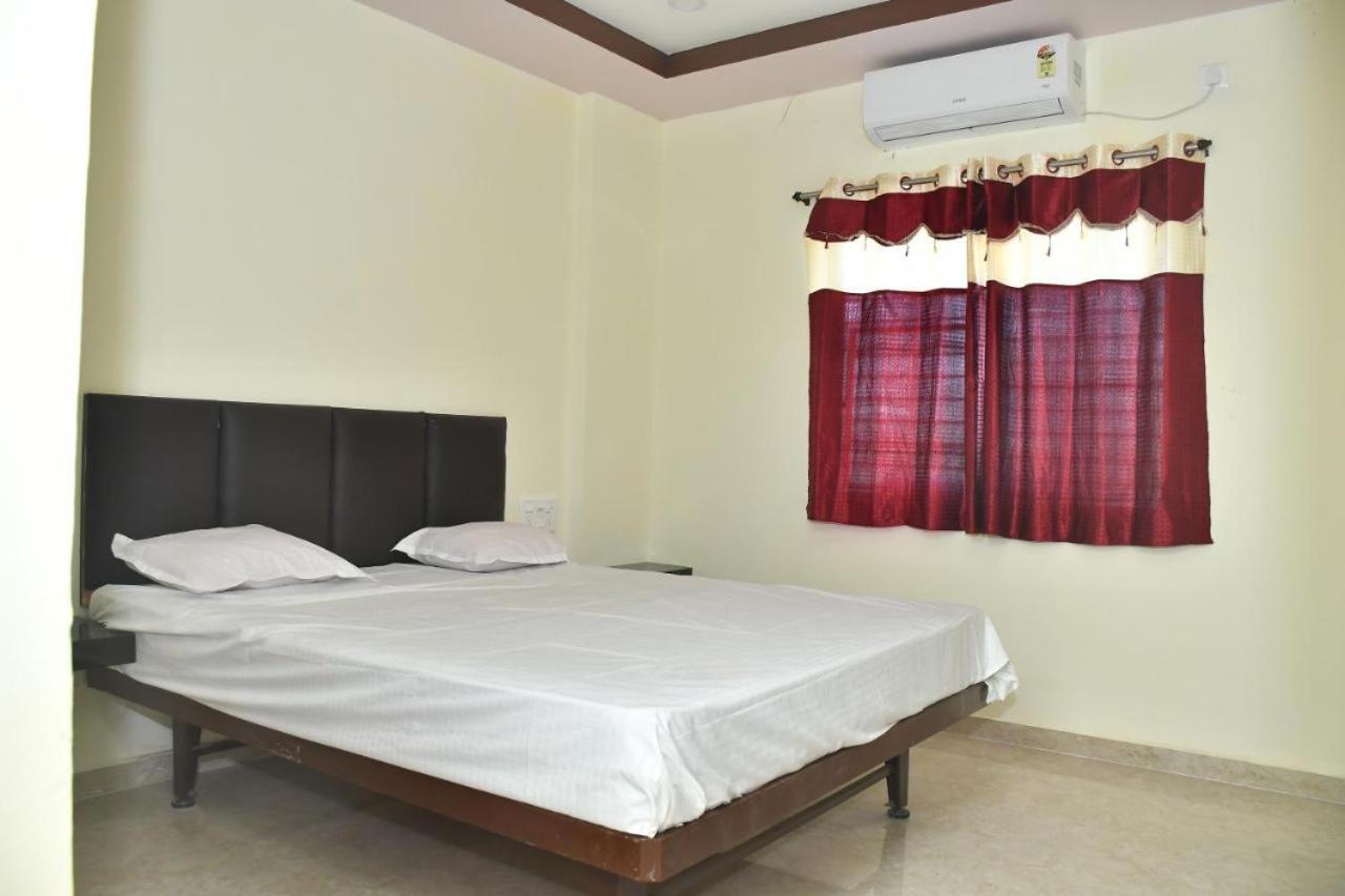 Hotel Kalika Residency - Akkalkot Akalkot Экстерьер фото